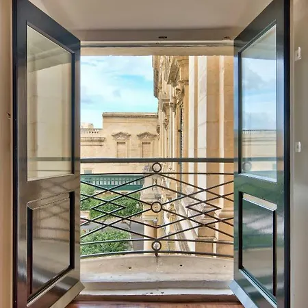 U Collection - A Luxury Collection Suites, * Valletta