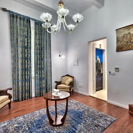 U Collection - A Luxury Collection Suites, Apartment Valletta