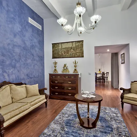 דירה U Collection - A Luxury Collection Suites,