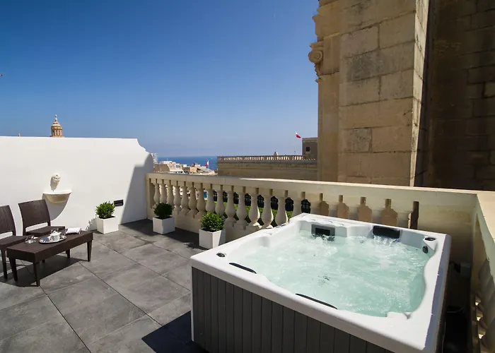 U Collection - A Luxury Collection Suites,