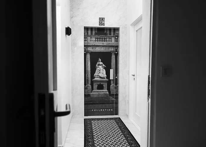 U Collection - A Luxury Collection Suites, * La Valette