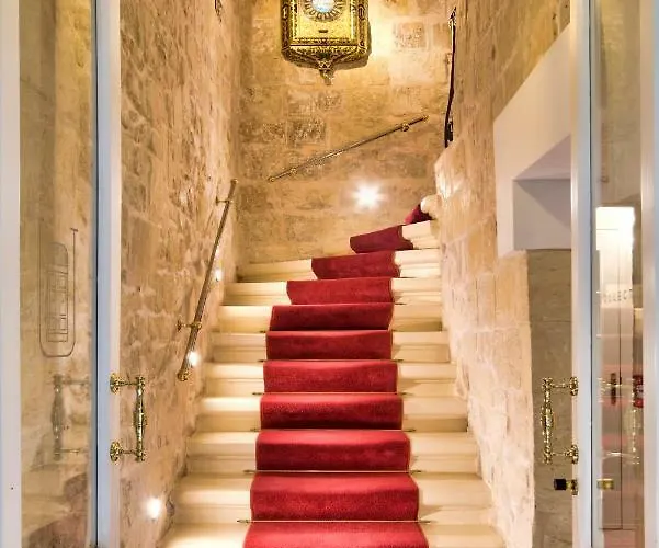 U Collection - A Luxury Collection Suites,